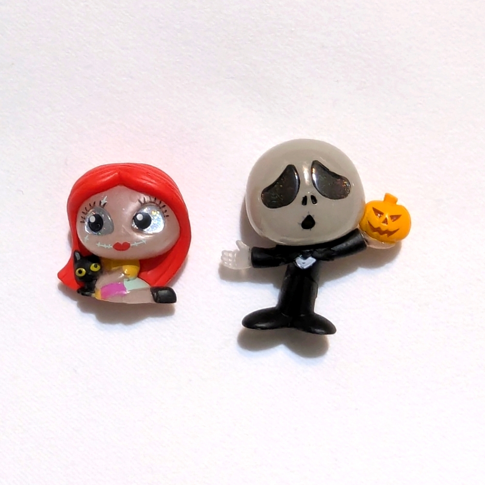 Disney Doorables Nightmare Before Christmas Glow in the Dark  Collectables